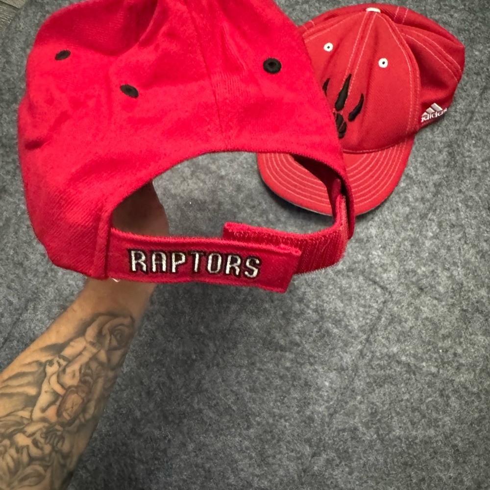 Toronto Raptors Hat 2pcs - Picture 9 of 9